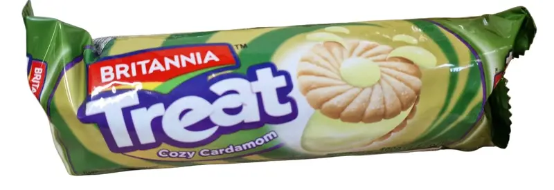 Britannia Treat Cozy Cardamom Sandwich Biscuits – 100G 1