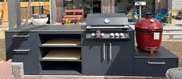 Ex-Demo Brabura Outdoor Kitchen Bundle: Fusion Grill + Kamado Joe Classic Ii 1