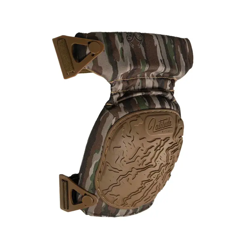 Latitude Outdoors Camo Knee Pads For Field Use 1