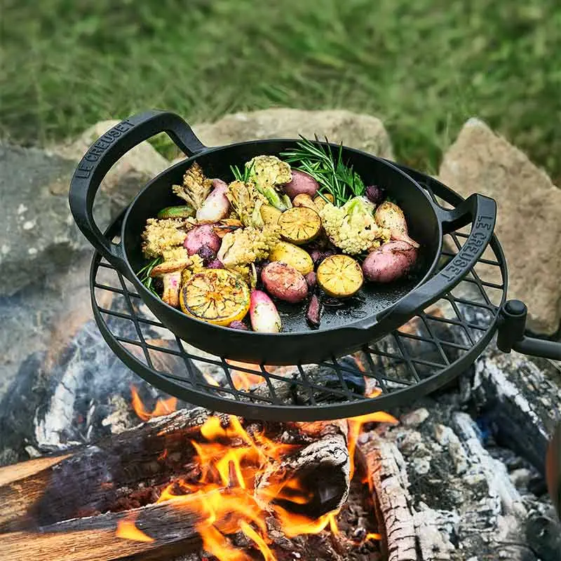 Le Creuset Alpine Outdoor Skillet (10-Inch, Enameled Cast Iron) 1