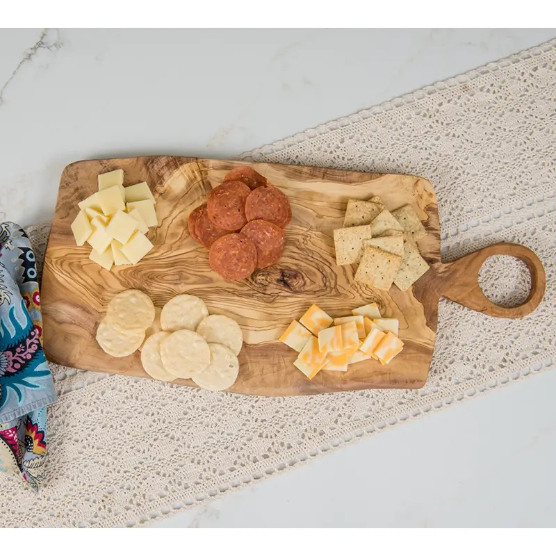 Premium 18-Inch Olive Wood Cutting Board – Lipper 1