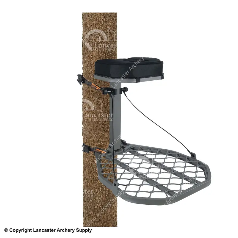 Summit Featherweight Hang-On Tree Stand – Lightweight Hunting Platform 1