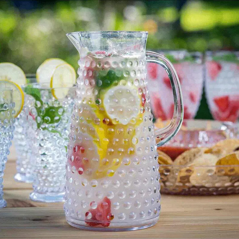 Tablecraft Simply Swell Pitcher – 1.75-Quart Glass Beverage Server 1